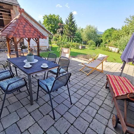 Charming Village House With Patio And Garden Slovenske Konjice Zewnętrze zdjęcie